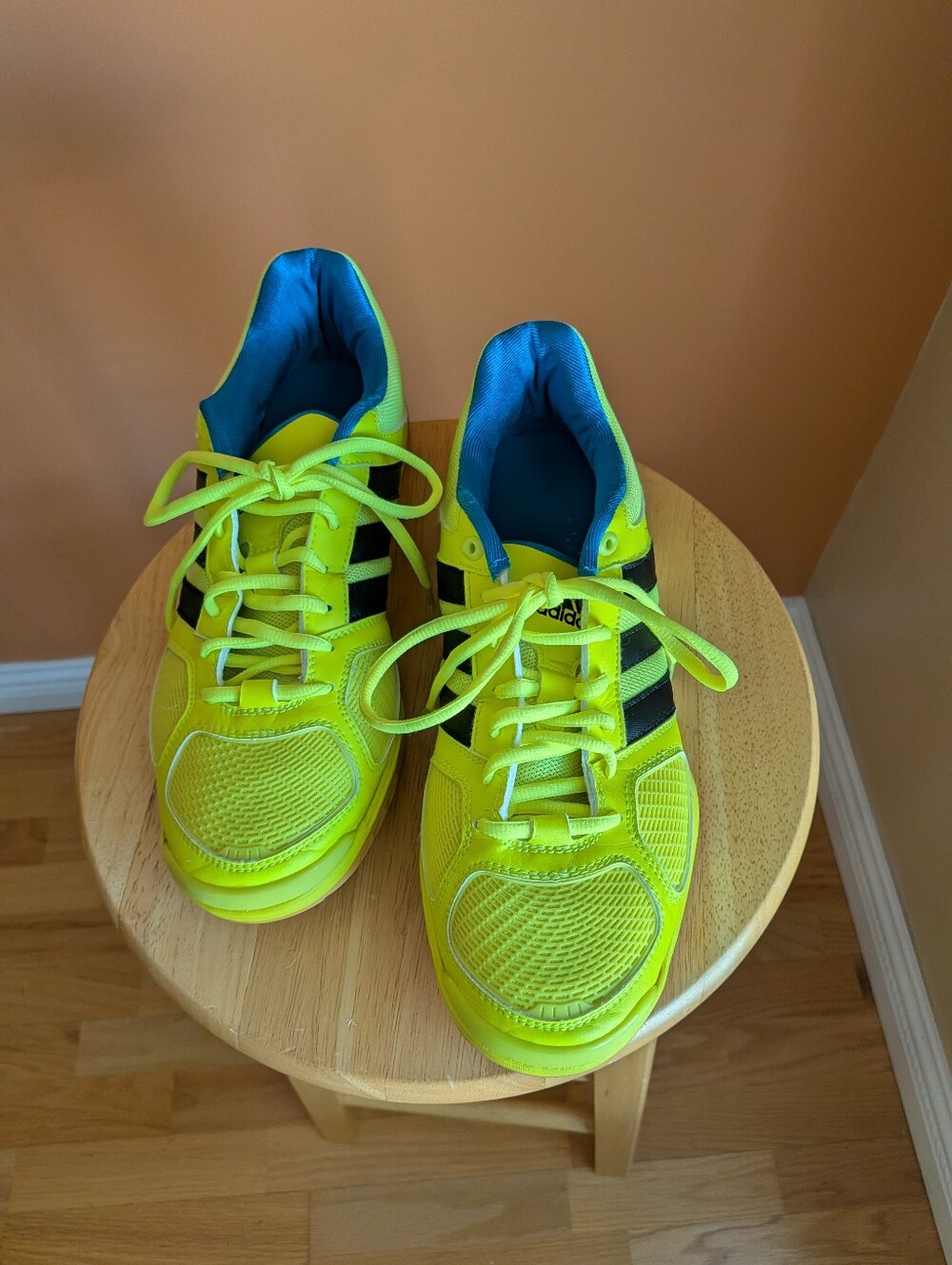 adidas Neon Yellow Mans Sneakers with Black Stripes Size 10.5